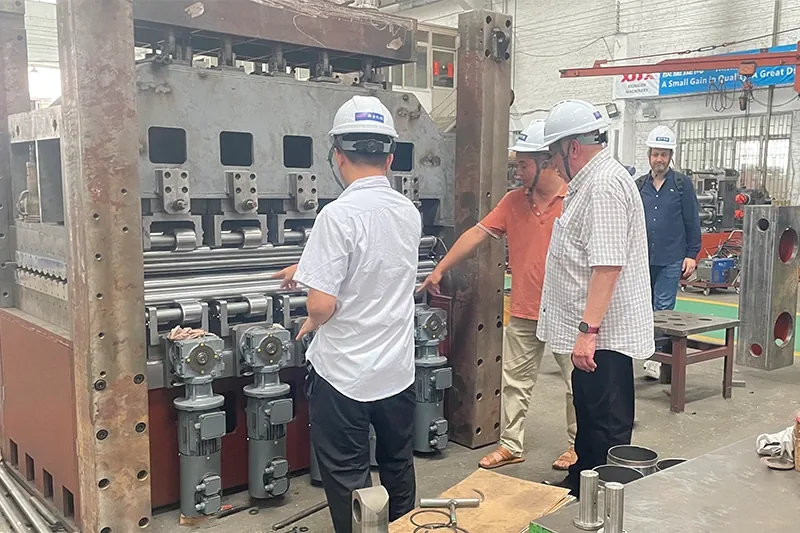 Делегация NIKEL Stainless из Турции посетила XIONGJIN MACHINERY